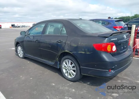 2010 Toyota Corolla S z USA, uszkodzony, nr VIN 2T1BU4EEXAC364264